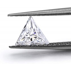 6,5 mm/D-E Moissanite Triangle